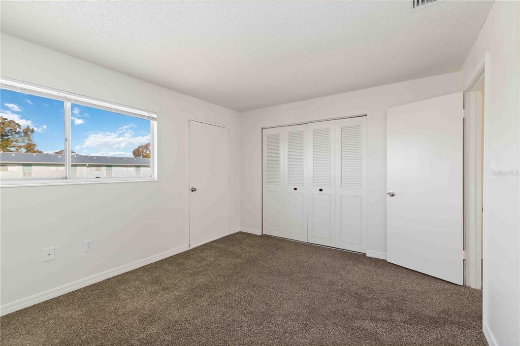 3569 Bee Ridge Road Sarasota, FL 34239 - Photo 18 of 32