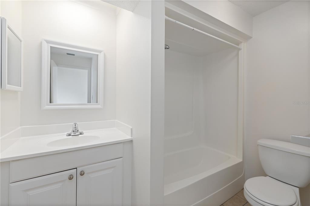 3569 Bee Ridge Road Sarasota, FL 34239 - Photo 20 of 32