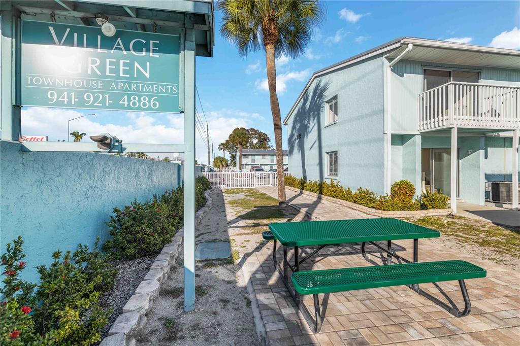 3569 Bee Ridge Road Sarasota, FL 34239 - Photo 26 of 32