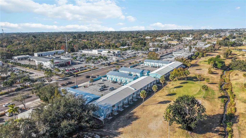 3569 Bee Ridge Road Sarasota, FL 34239 - Photo 30 of 32