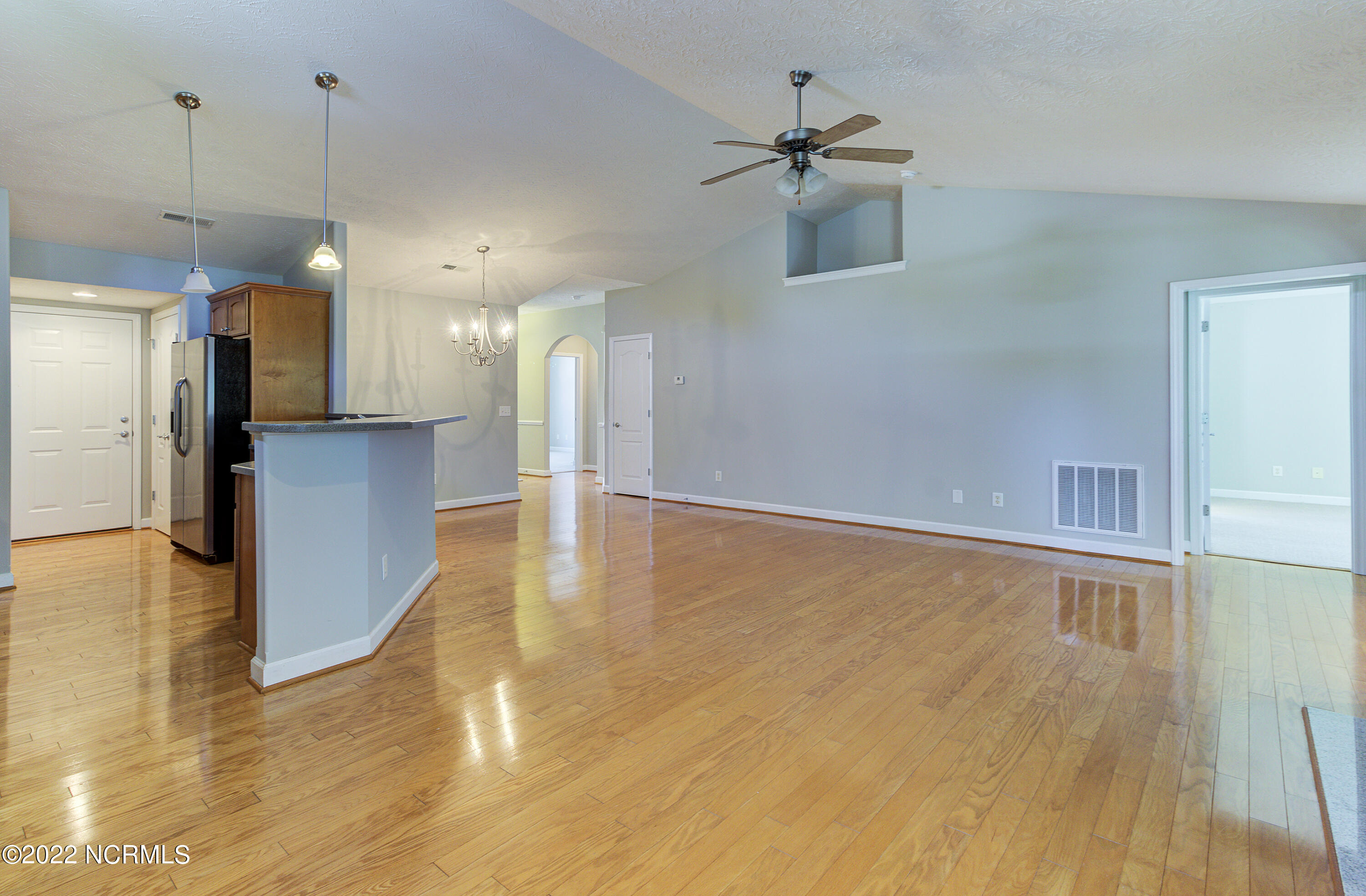 560 Rivage Promenade, Unit PROMENADE Wilmington, NC 28412 - Photo 5 of 43 IMG_8860_1_2