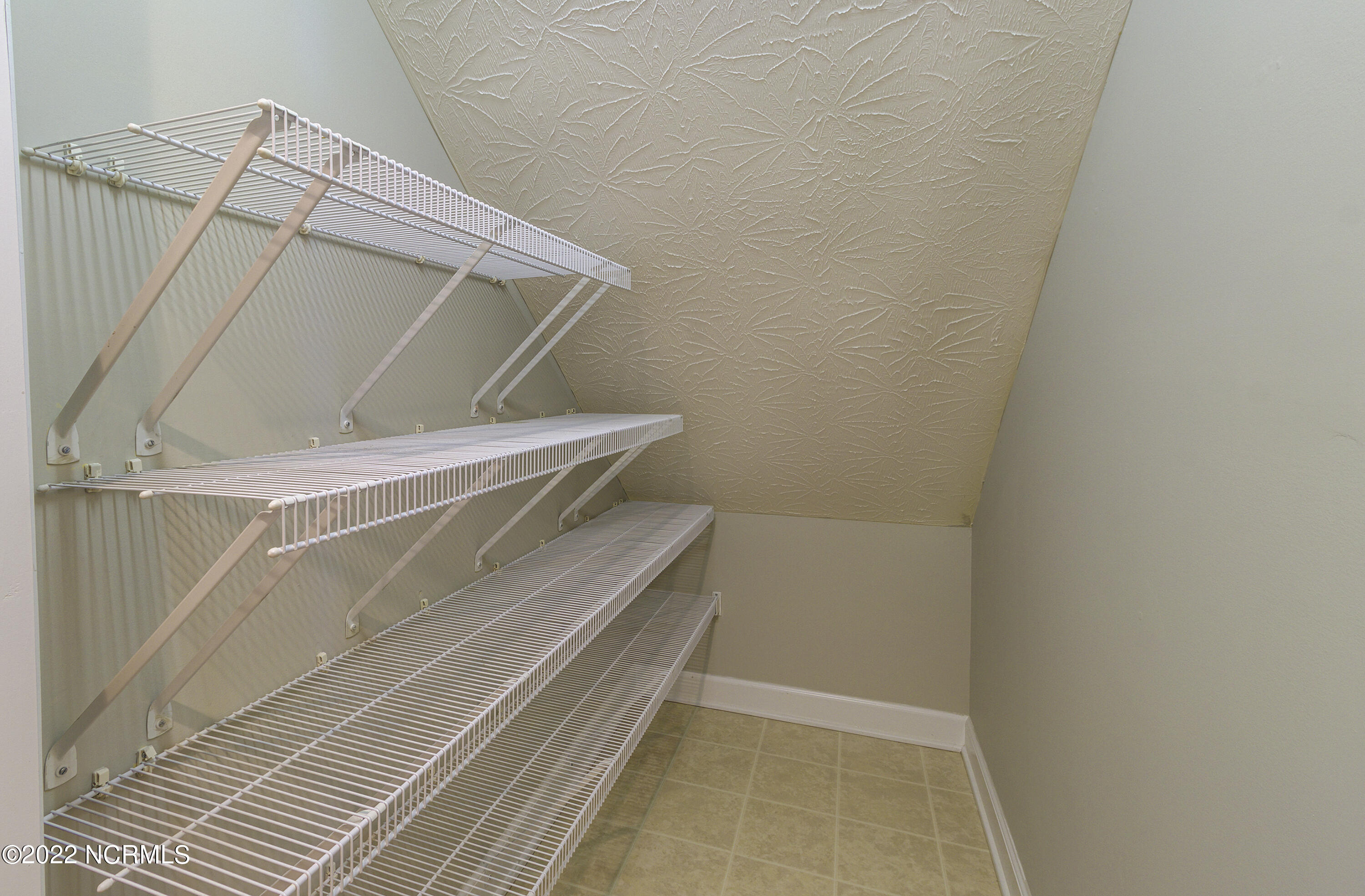 560 Rivage Promenade, Unit PROMENADE Wilmington, NC 28412 - Photo 9 of 43 IMG_8872_3_4
