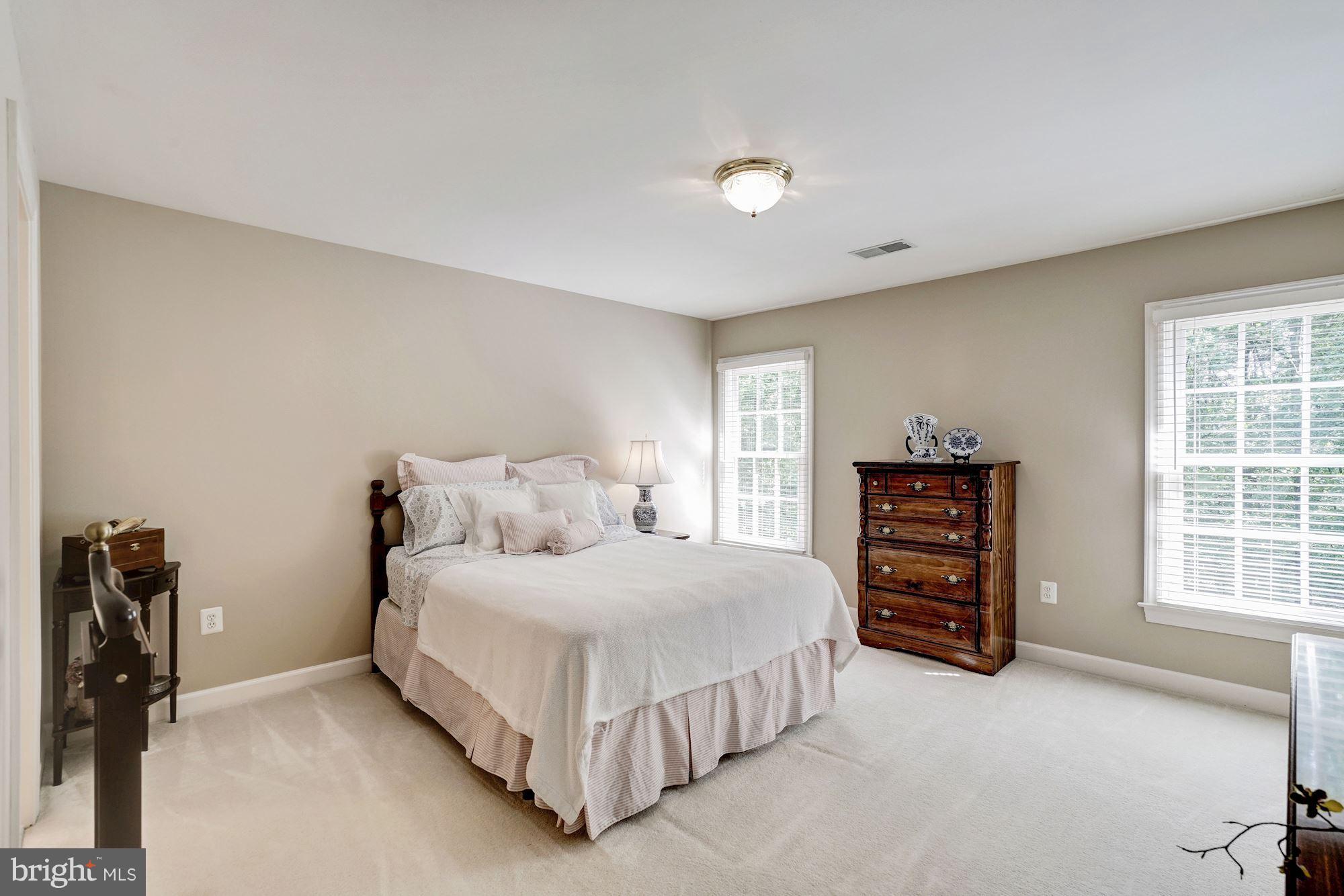 10309 Forest Maple Road Vienna, VA 22182 - Photo 22 of 30 Bedroom