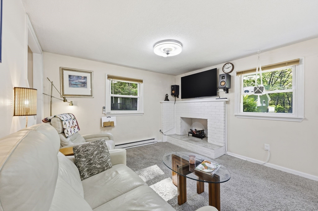 12 Knollwood Road Southwick, MA 01077 - Photo 11 of 42 Gallery Image 11