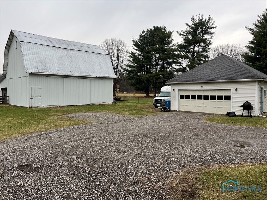 3870 South Eber Road Monclova, OH 43542 - Photo 7 of 25 Gallery Image 7