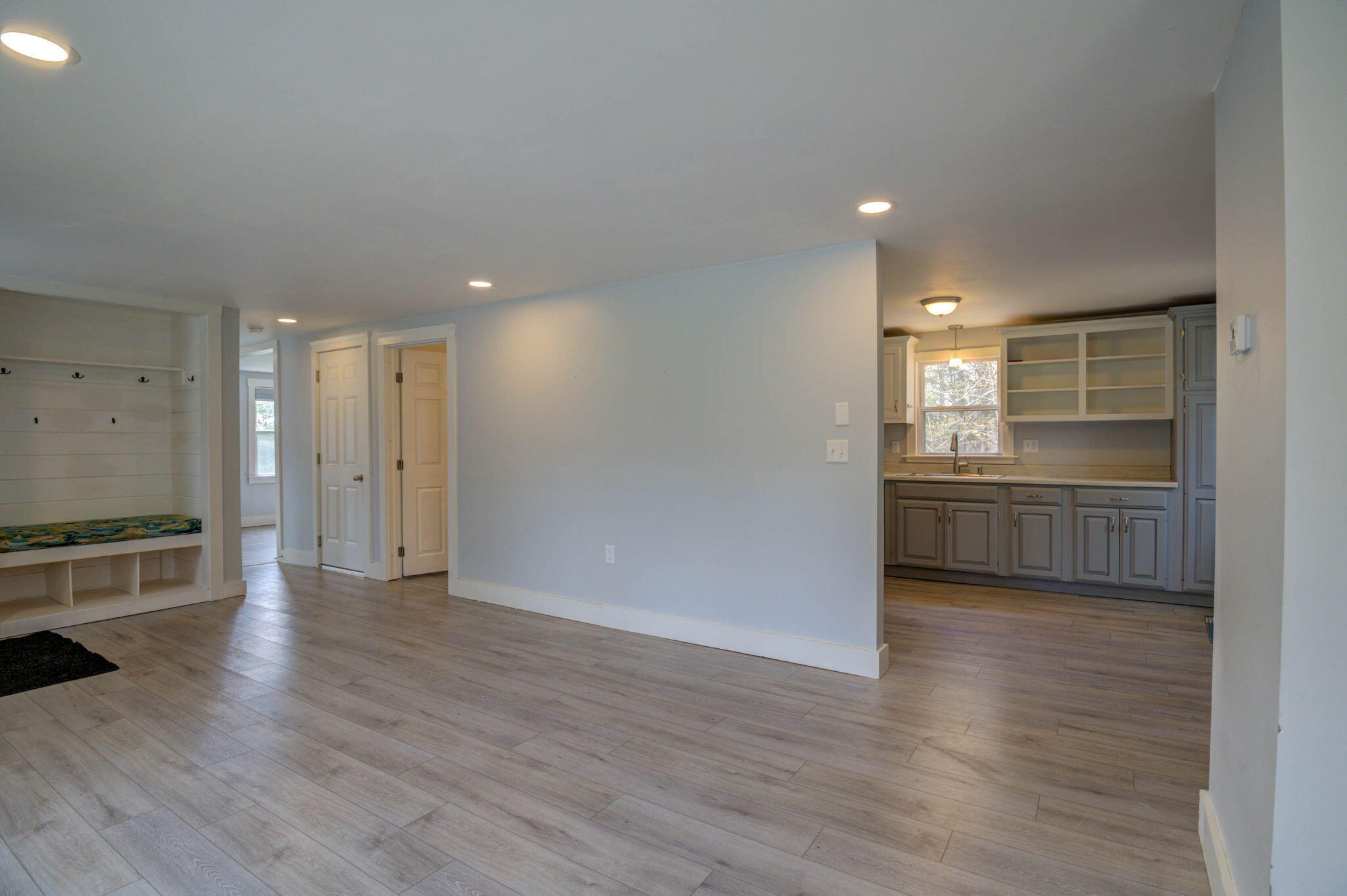 54 Phillips Road South Paris, ME 04281 - Photo 7 of 36 6-web-or-mls-pic-6