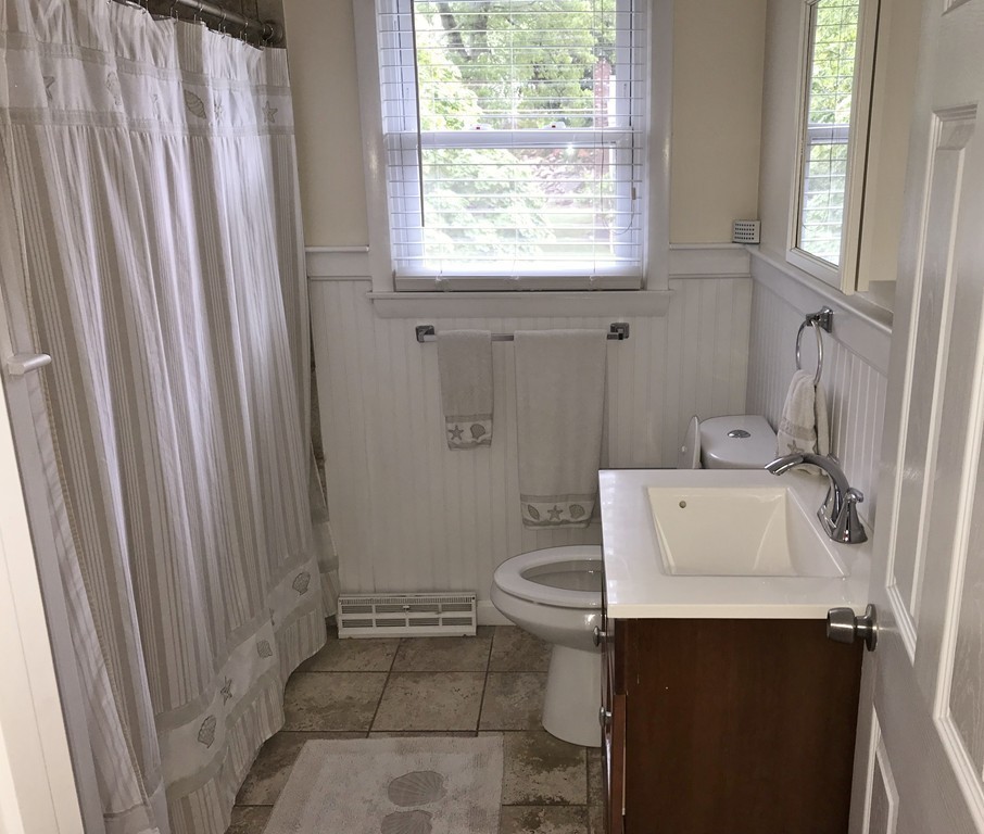 12 Diane Road Peabody, MA 01960 - Photo 11 of 19 Gallery Image 11