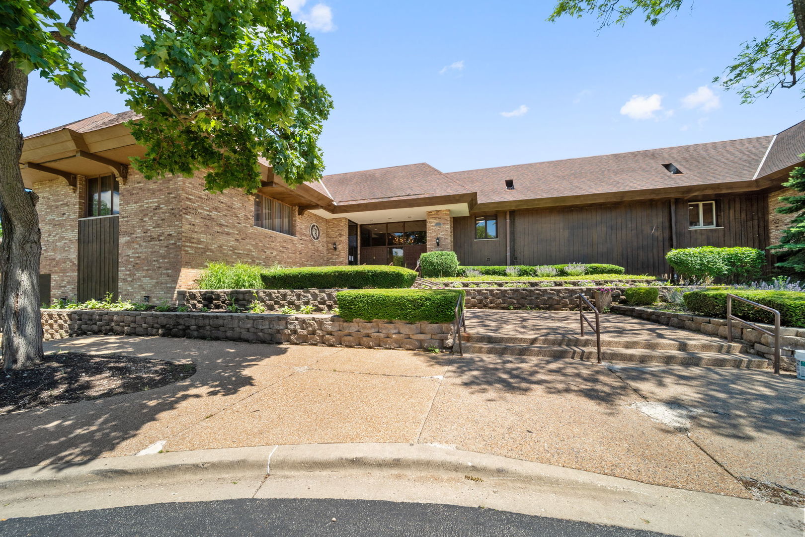 3810 Mission Hills Road, Unit 401 Northbrook, IL 60062 - Photo 26 of 29