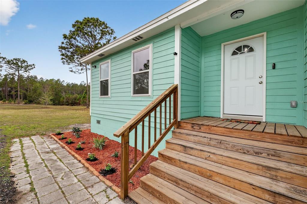 1475 Clark Bay Road DeLand, FL 32724 - Photo 4 of 35