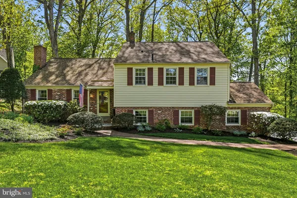$945,000 | 388 Castlewood Drive, Devon, PA 19333