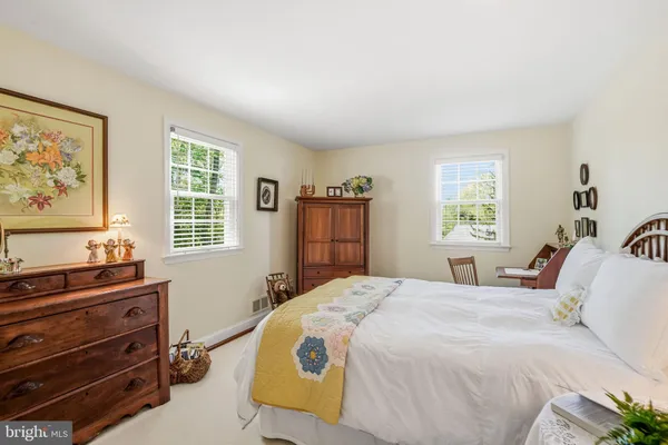 $945,000 | 388 Castlewood Drive, Devon, PA 19333