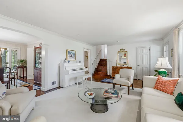 $945,000 | 388 Castlewood Drive, Devon, PA 19333