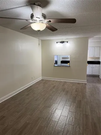 $1,700 | 120 South Church Avenue, Unit 101, Tampa, FL 33609