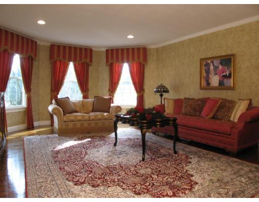 23 Old Town Road Walpole, MA 02081 - Photo 7 of 21 Gallery Image 7