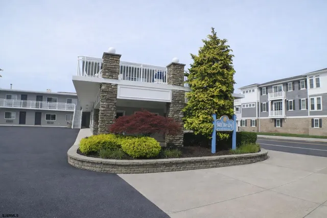 $249,999 | 900 Wesley Avenue, Unit 103, Ocean City, NJ 08226