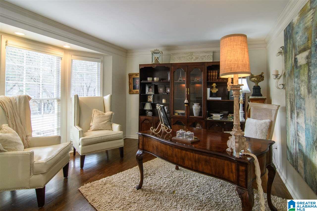233 Oakmont Road Birmingham, AL 35244 - Photo 4 of 38