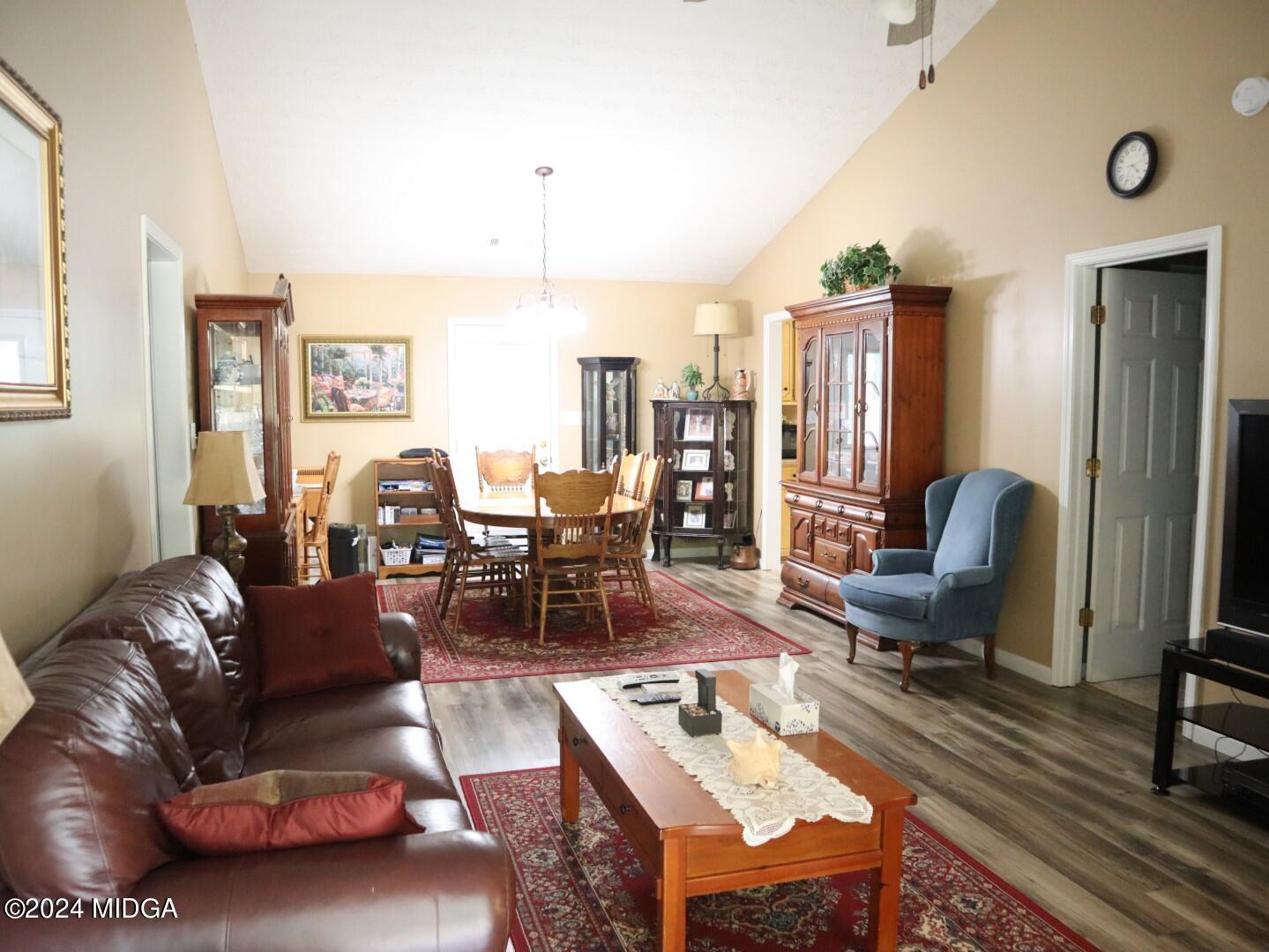 1456 Teagle Road Forsyth, GA 31029 - Photo 4 of 15 4 Great Room