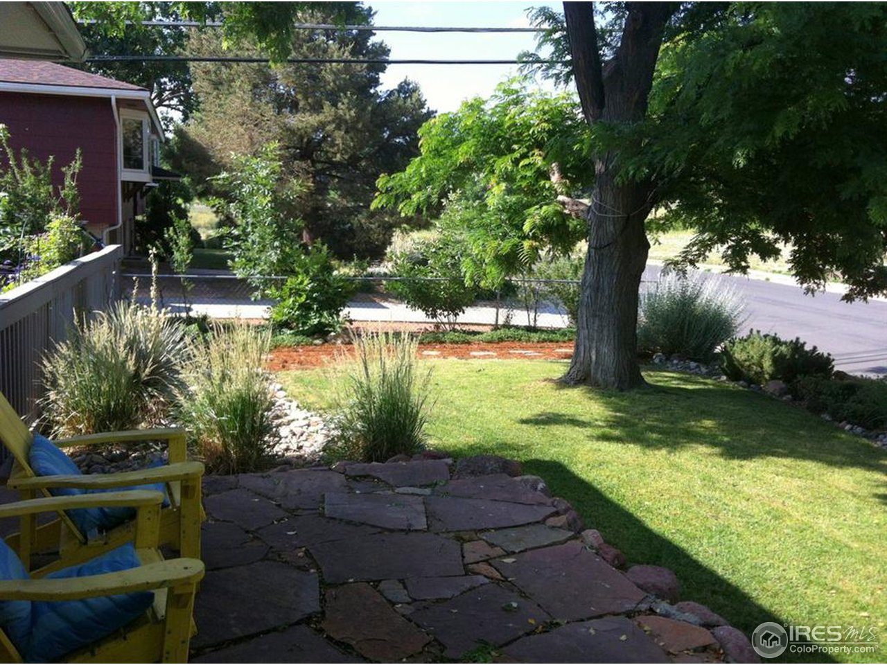 800 Yale Road Boulder, CO 80305 - Photo 21 of 25 Slackline the front yard & take in Flat's view