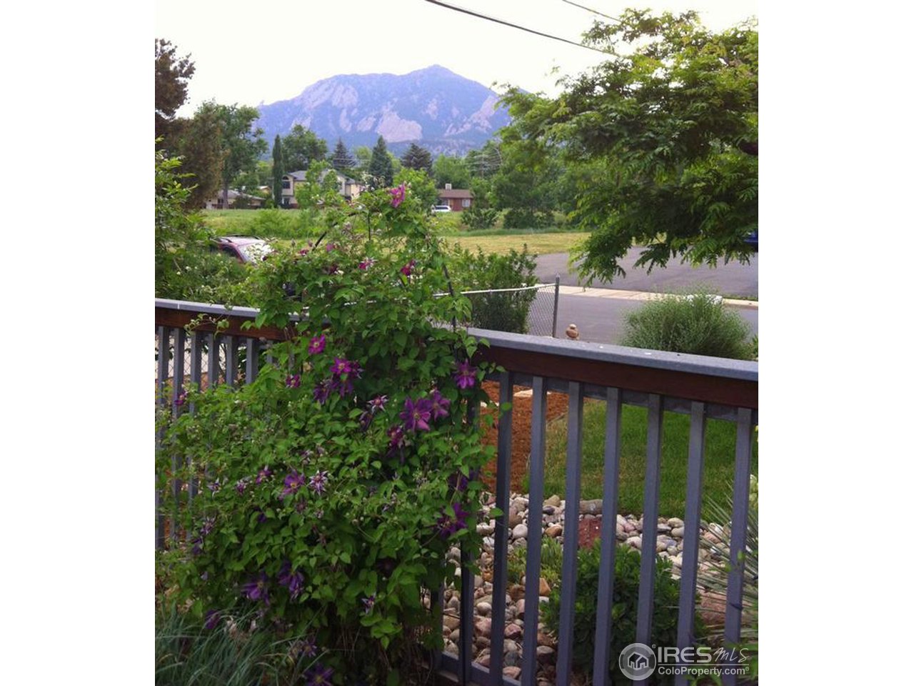800 Yale Road Boulder, CO 80305 - Photo 5 of 25 Side Yard Patio with Flat's Views
