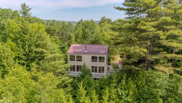 $649,900 | 28 Winquist Road, Thornton, NH 03285