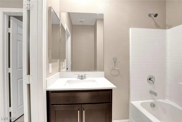 $2,900 | 3017 Termini Avenue, Henderson, NV 89044