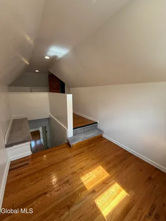 $3,000 | 1960 Eastern Parkway, Schenectady, NY 12309