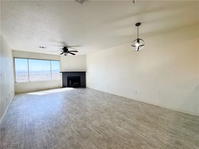 $140,000 | 2064 Mesquite Lane, Unit 303, Laughlin, NV 89029