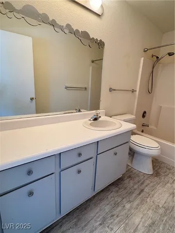 $140,000 | 2064 Mesquite Lane, Unit 303, Laughlin, NV 89029