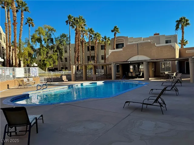 $140,000 | 2064 Mesquite Lane, Unit 303, Laughlin, NV 89029
