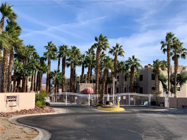 $140,000 | 2064 Mesquite Lane, Unit 303, Laughlin, NV 89029