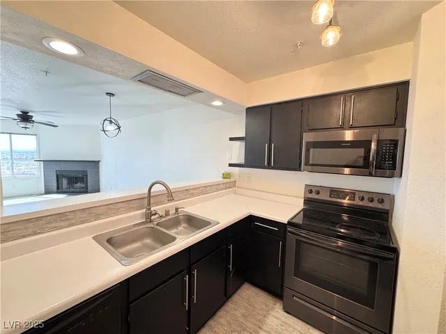 $140,000 | 2064 Mesquite Lane, Unit 303, Laughlin, NV 89029