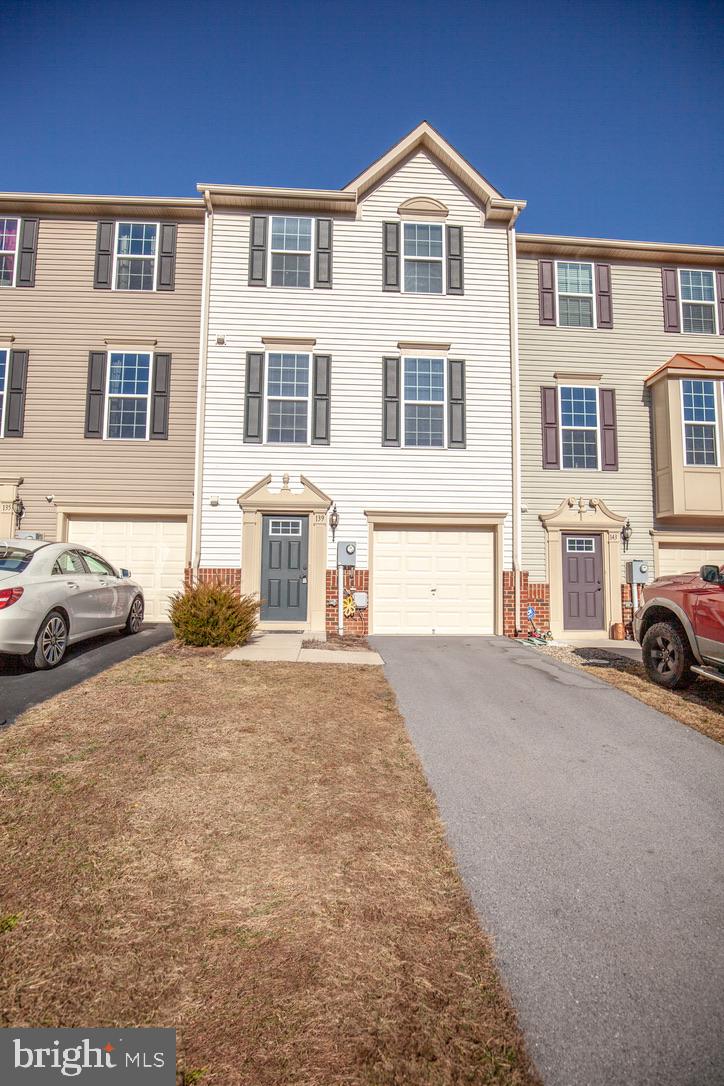139 Gauley Riv Path Falling Waters, WV 25419 - Photo 38 of 43 Exterior Front
