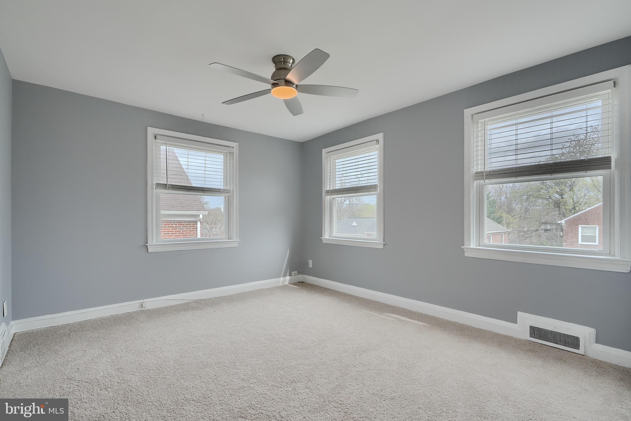 14 Briarwood Road Baltimore, MD 21228 - Photo 11 of 30 Primary Bedroom