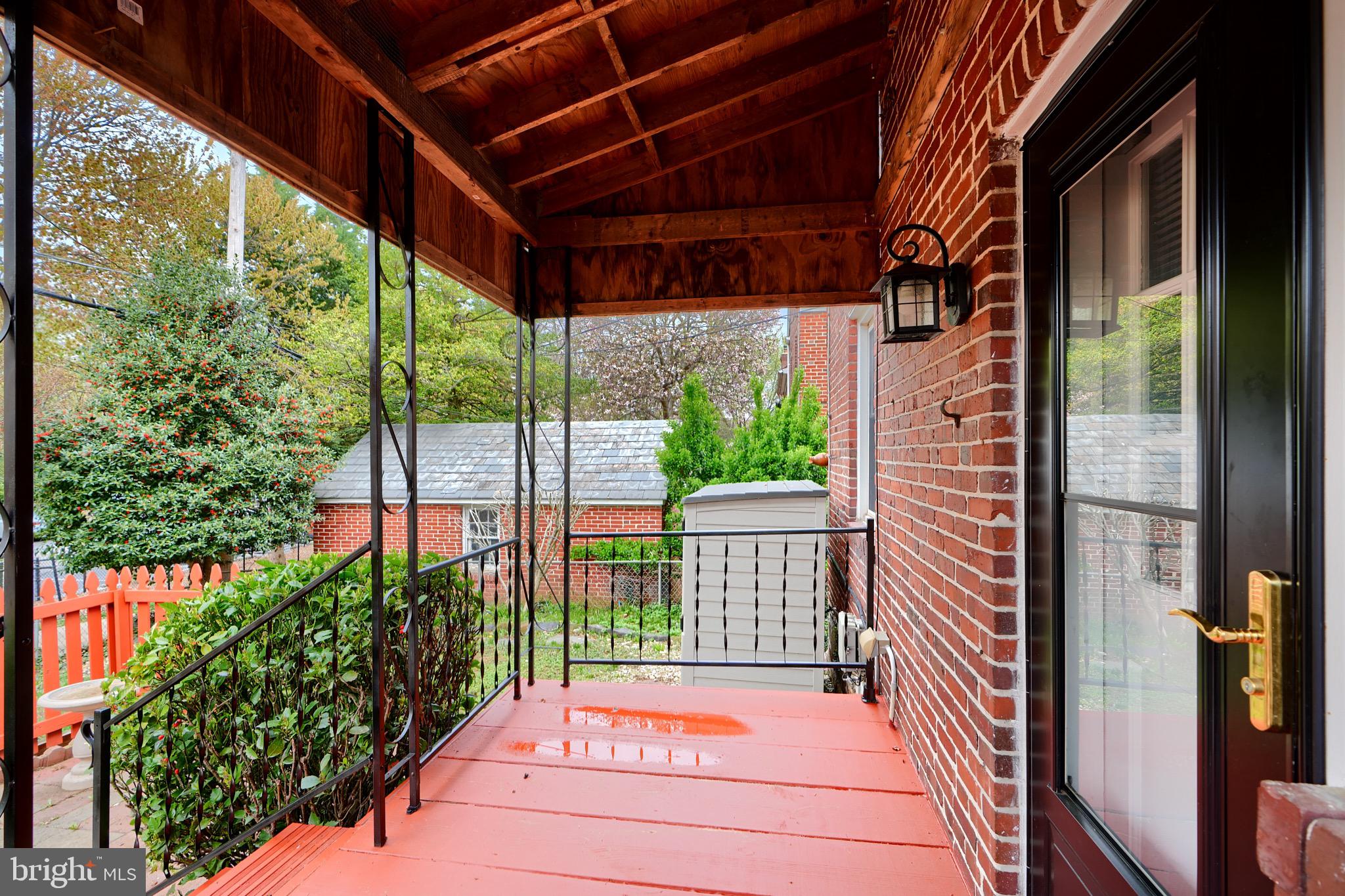 14 Briarwood Road Baltimore, MD 21228 - Photo 28 of 30 Covered Porch