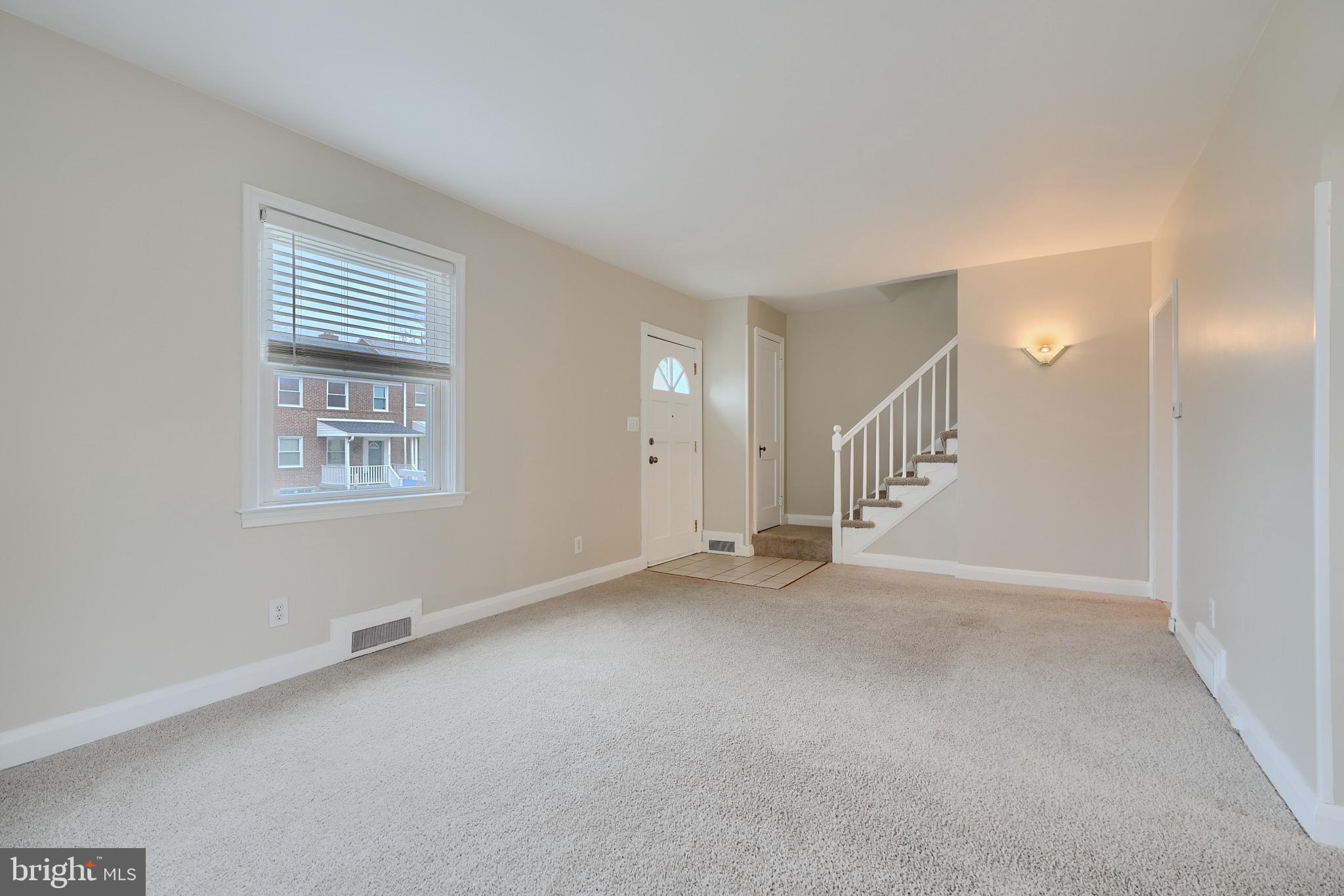 14 Briarwood Road Baltimore, MD 21228 - Photo 4 of 30 Entrance into living area