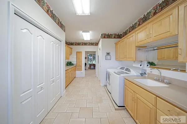 $2,100,000 | Undisclosed Address, St. Anthony, ID 83445