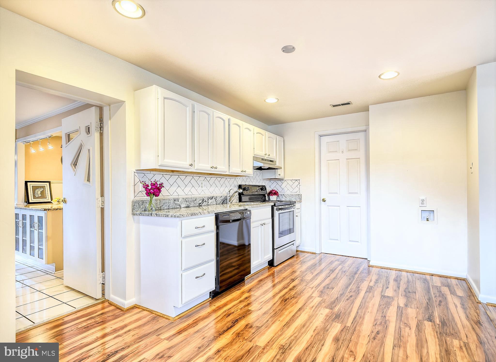 934 Starbit Road Baltimore, MD 21286 - Photo 18 of 59 Gallery Image 18