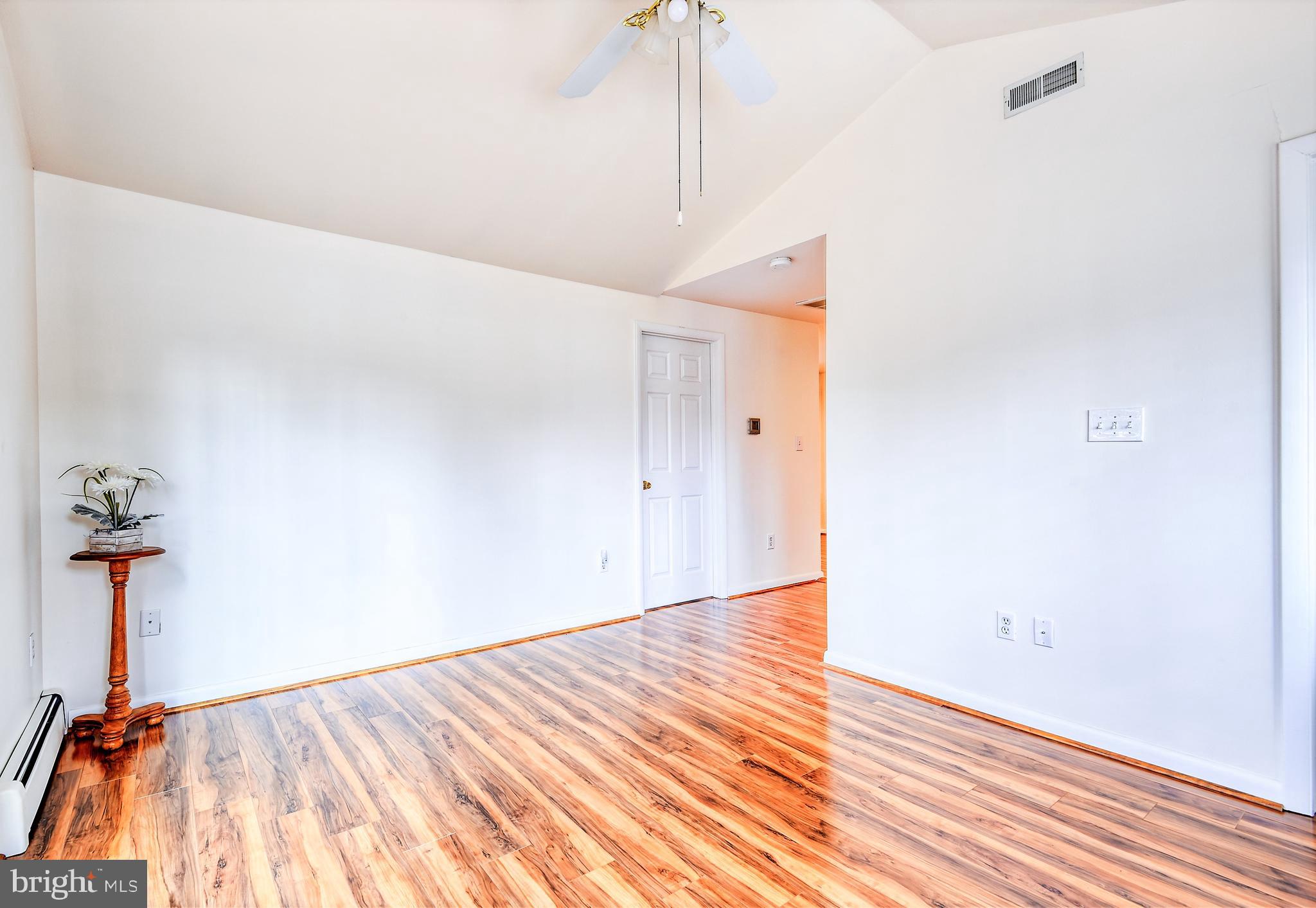 934 Starbit Road Baltimore, MD 21286 - Photo 36 of 59 Gallery Image 36