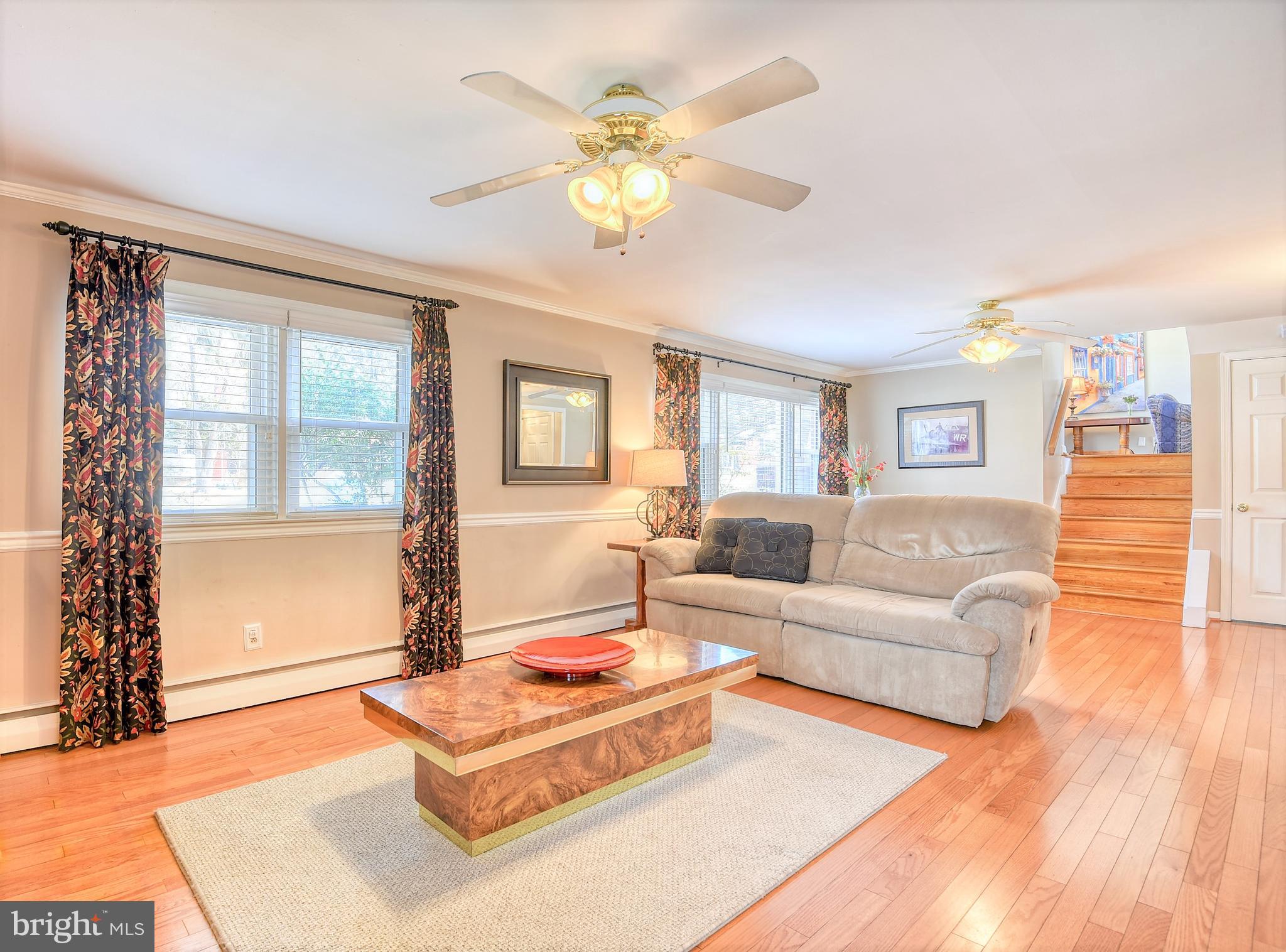 934 Starbit Road Baltimore, MD 21286 - Photo 8 of 59 Gallery Image 8
