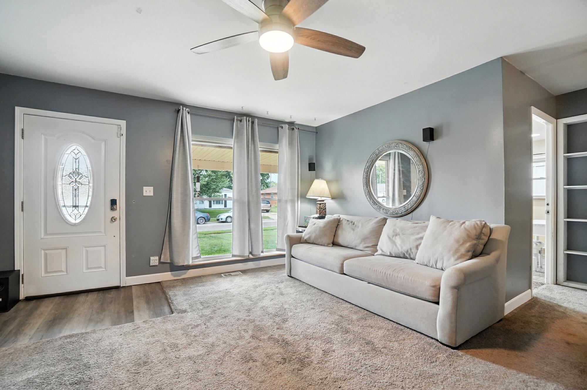 432 Redmond Road Columbus, OH 43228 - Photo 10 of 45 049