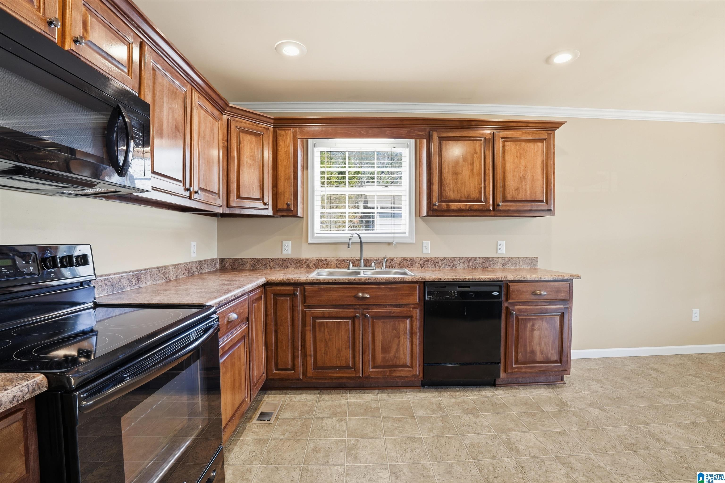 231 South Dowdey Road Jasper, AL 35504 - Photo 6 of 18