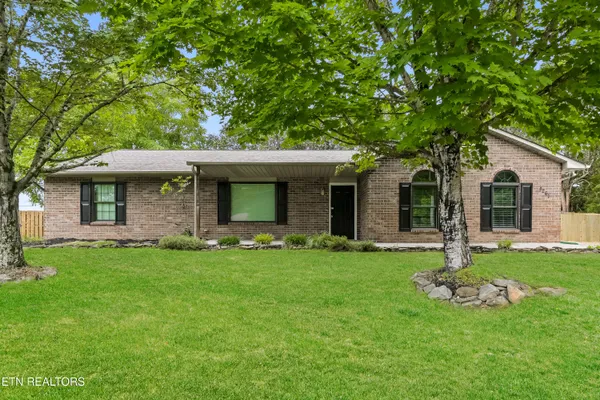 $2,290 | 4261 Vercelli Lane, Knoxville, TN 37938