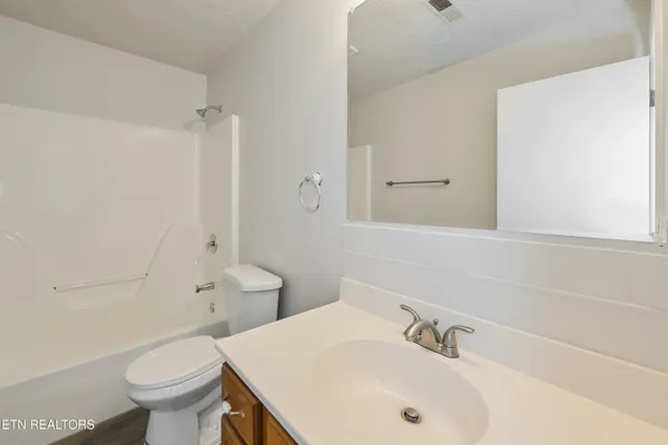 $2,290 | 4261 Vercelli Lane, Knoxville, TN 37938