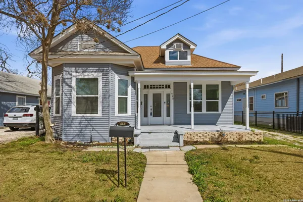 $334,900 | 415 Helena Street, San Antonio, TX 78204