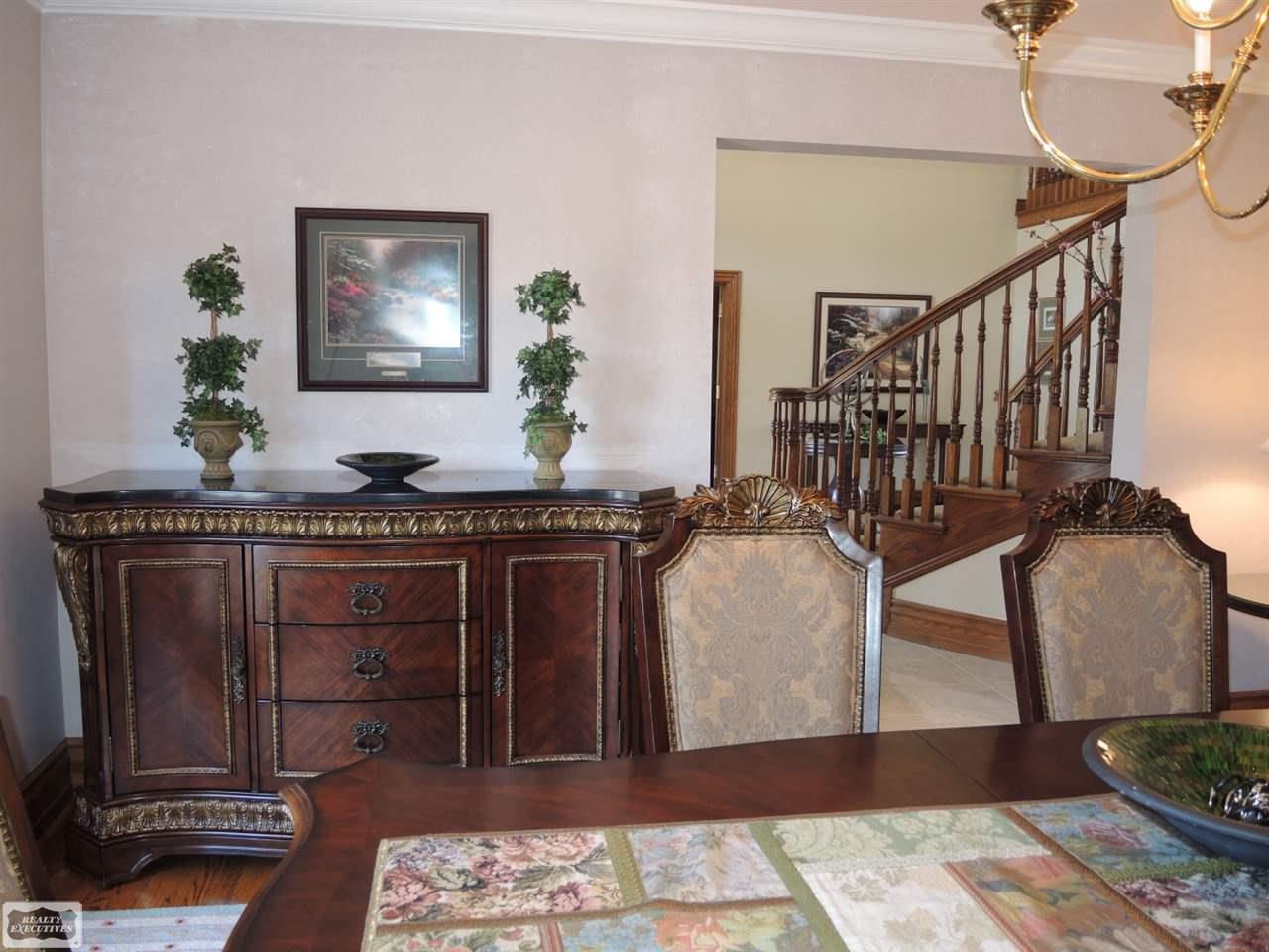 5405 Abbey Road Rochester, MI 48306 - Photo 18 of 96