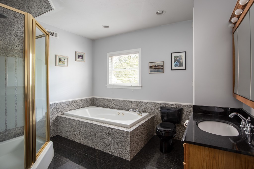27 Priscilla Road Hopkinton, MA 01748 - Photo 20 of 30 Gallery Image 20