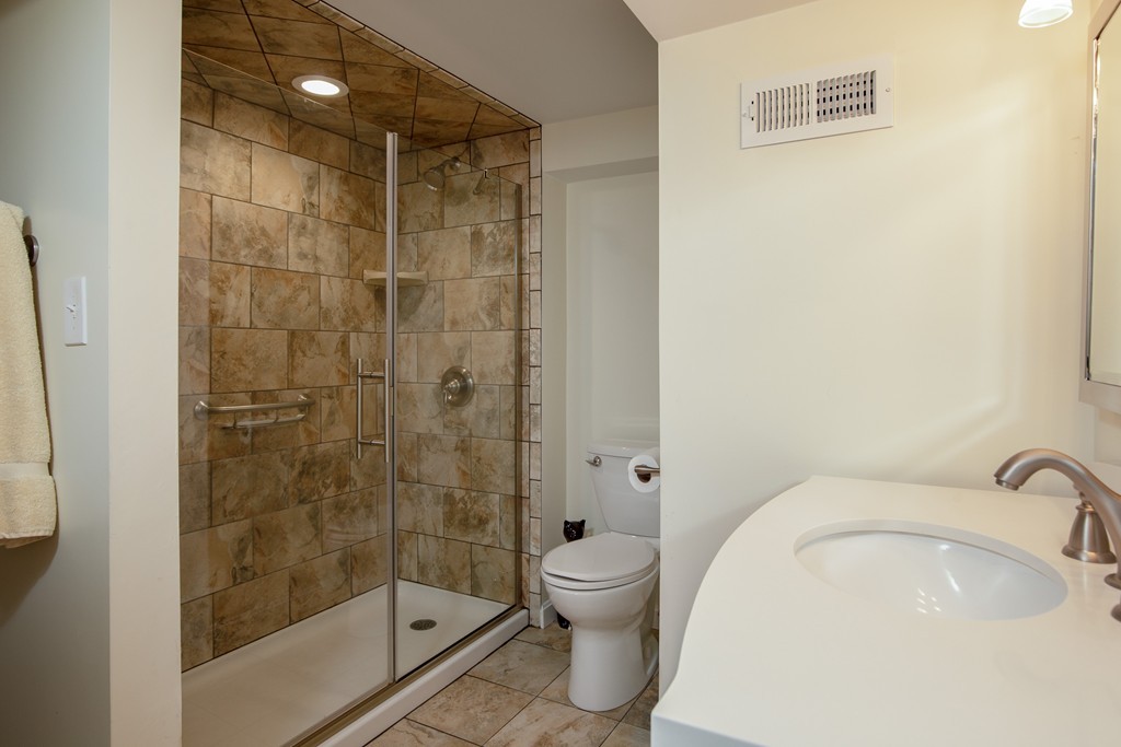 27 Priscilla Road Hopkinton, MA 01748 - Photo 27 of 30 Gallery Image 27