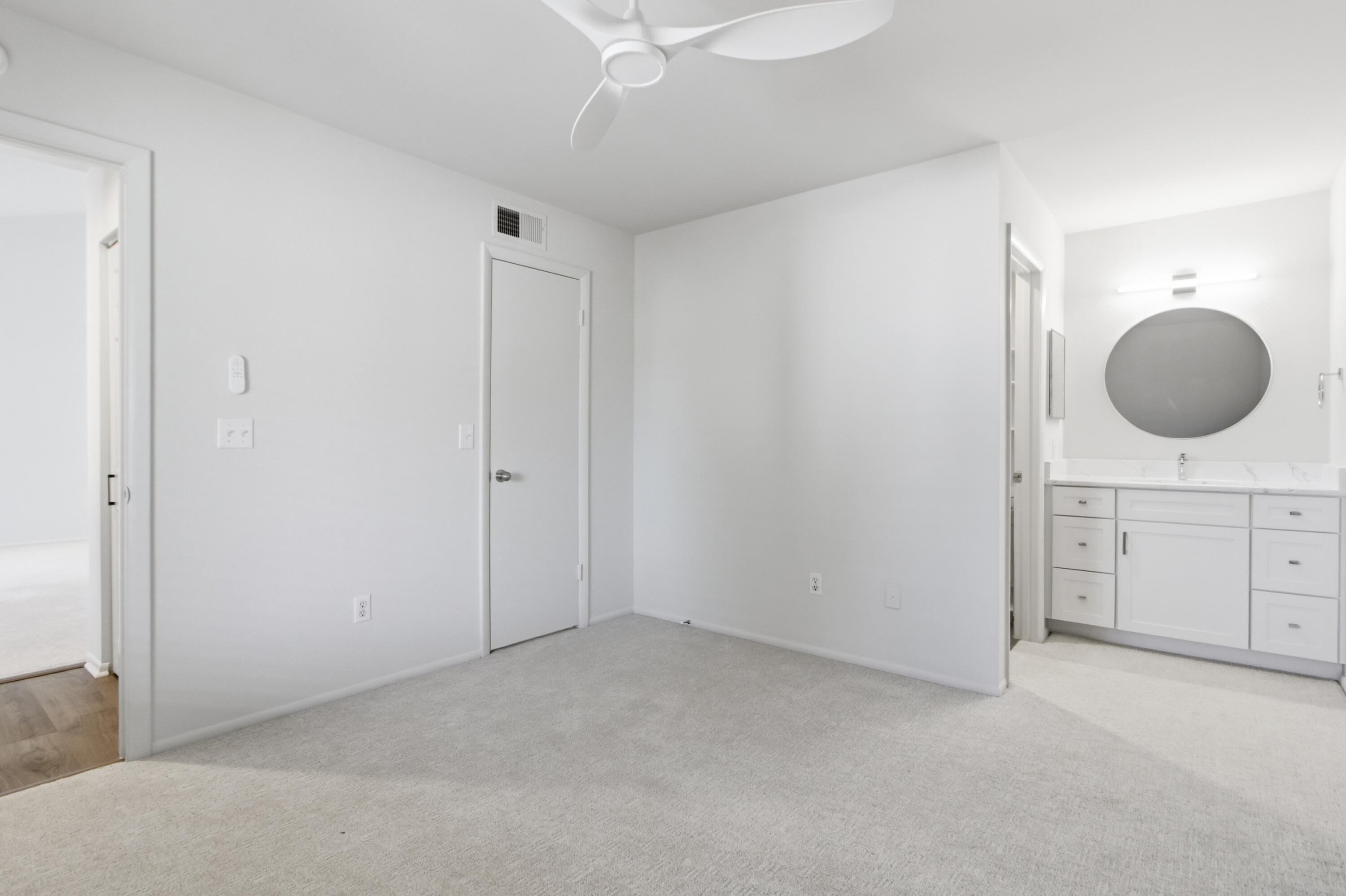 1481 Center Street, Unit 603 Mount Pleasant, SC 29464 - Photo 24 of 38 Bedroom