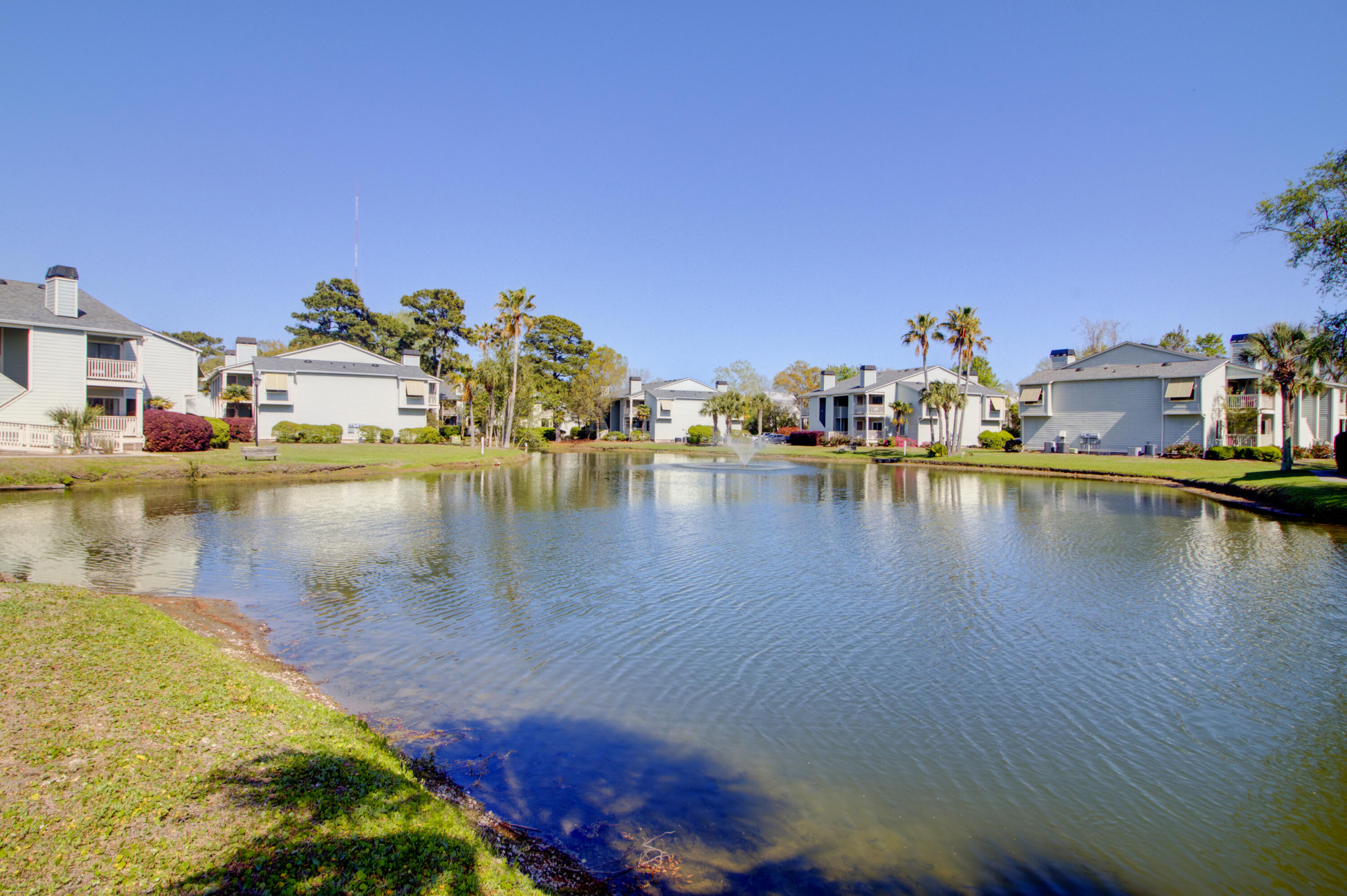1481 Center Street, Unit 603 Mount Pleasant, SC 29464 - Photo 34 of 38 Pond