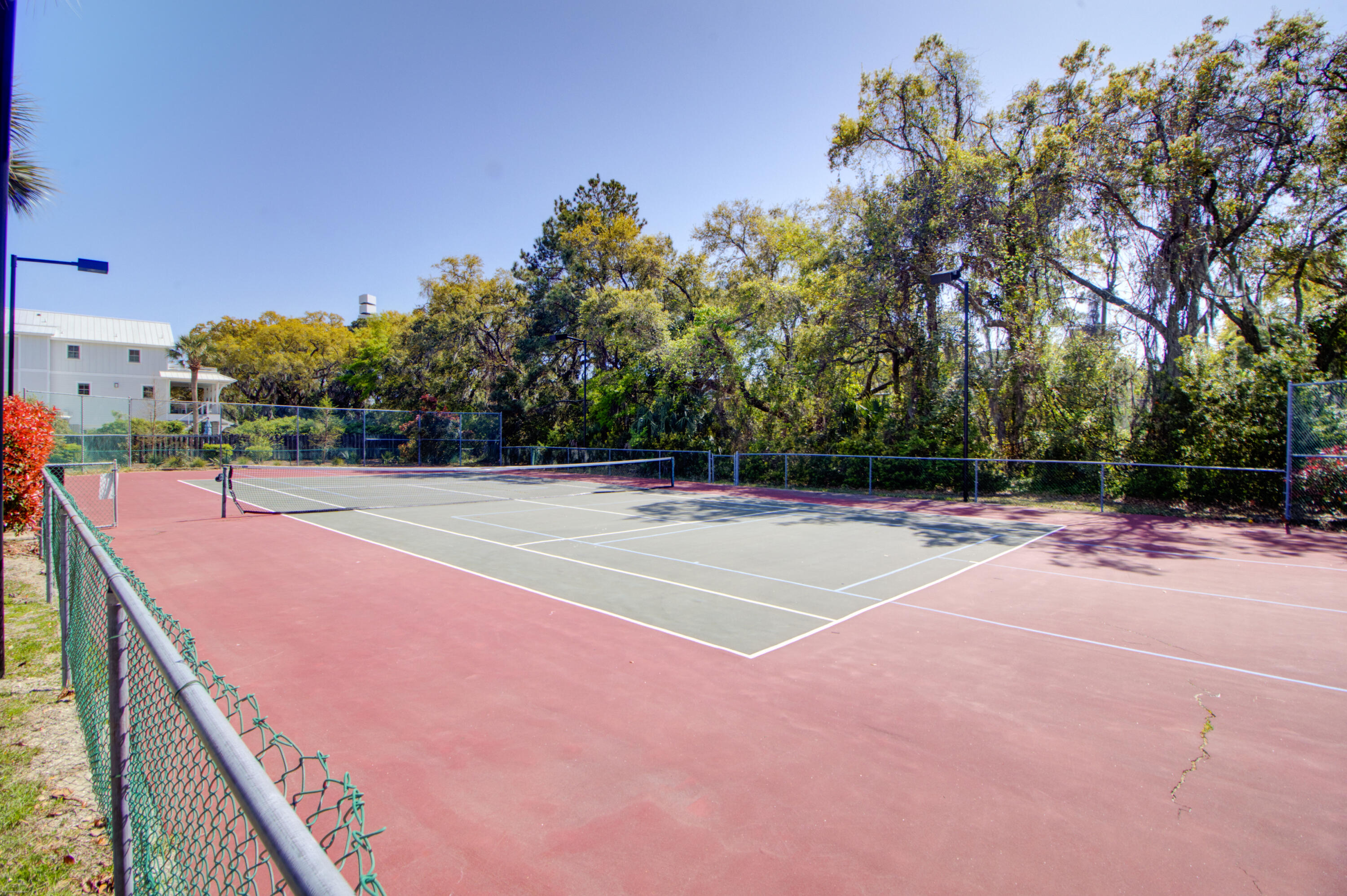 1481 Center Street, Unit 603 Mount Pleasant, SC 29464 - Photo 35 of 38 Amenities